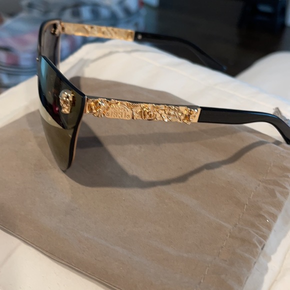 Brand new unsex sunglasses gold and brown - Picture 4 of 8